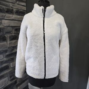 PINK Victoria's Secret Plush White Zip-Up Teddy Jacket